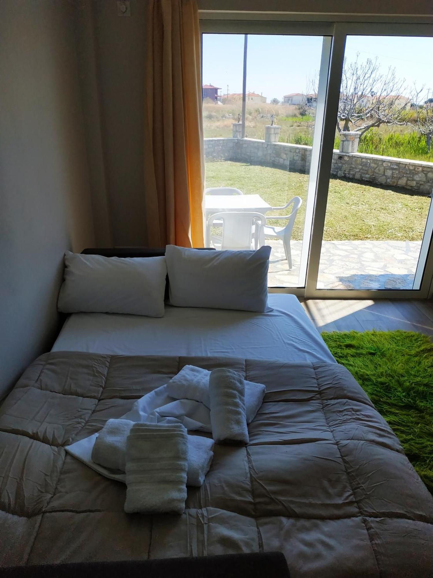 חיליאדו Lighthouse Apartments מראה חיצוני תמונה