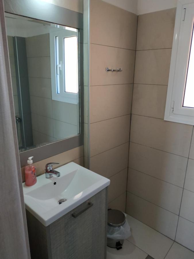 חיליאדו Lighthouse Apartments מראה חיצוני תמונה
